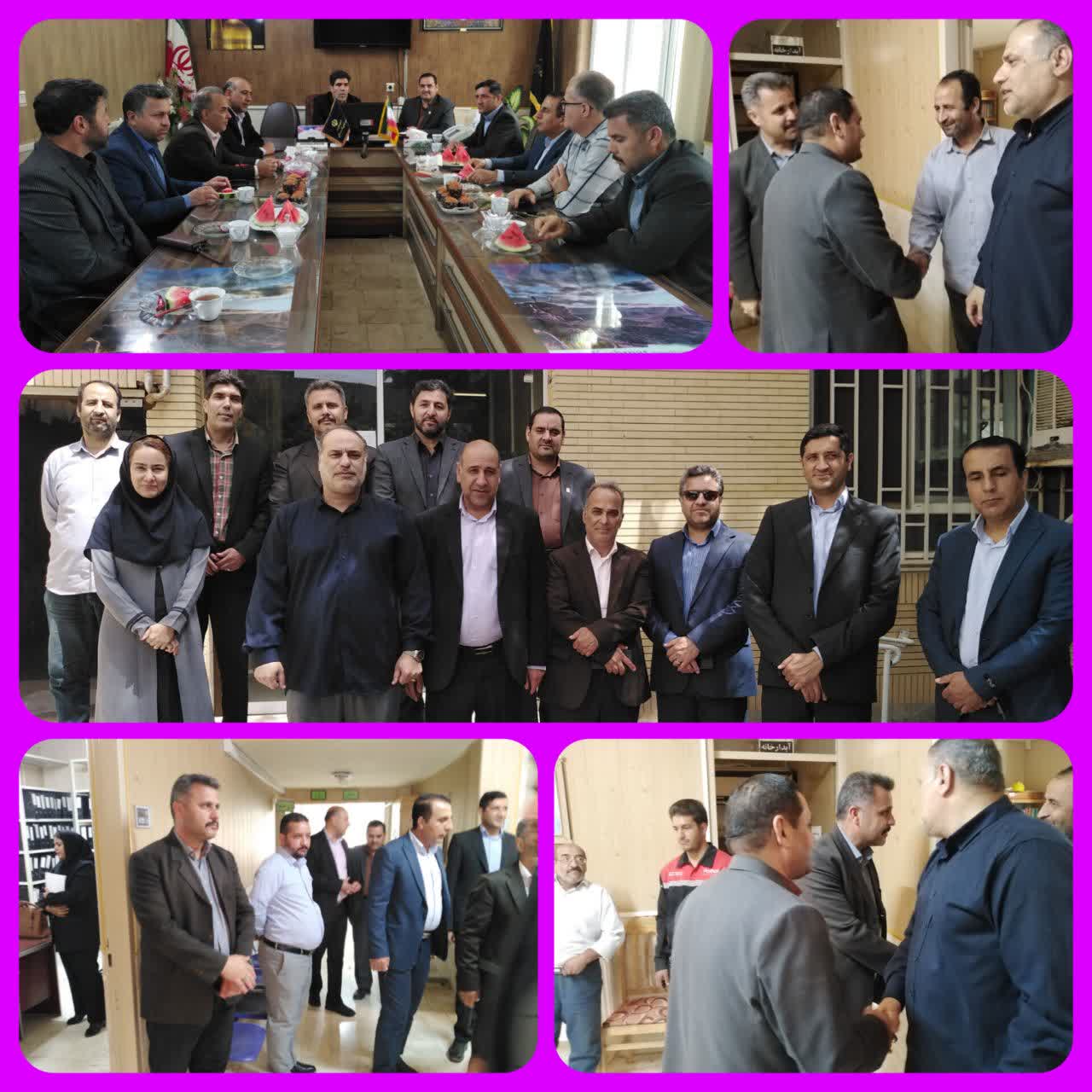 دیدار صمیمی جمعی از مدیران ادارات با مدیر اداره تعاون کار و رفاه اجتماعی شهرستان کاشمر