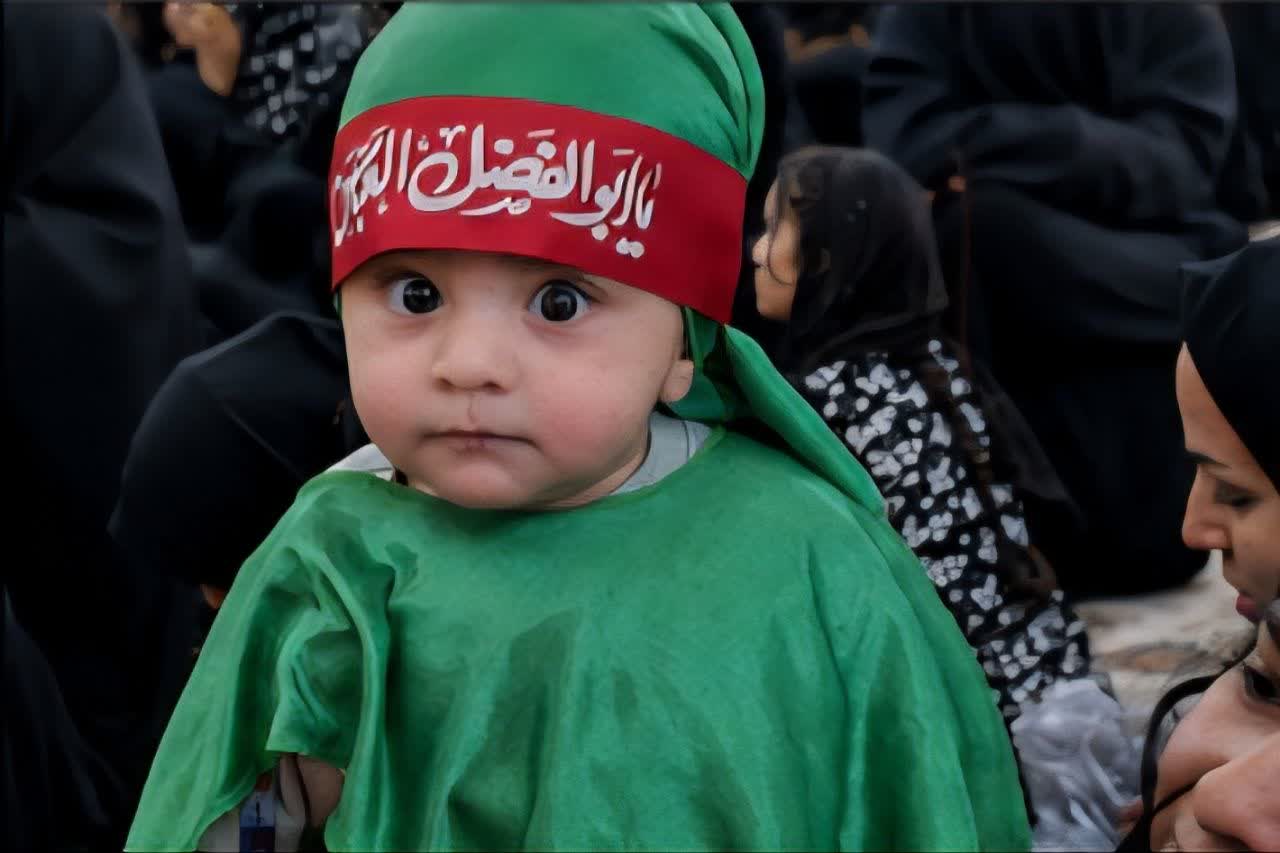 آیین معنوی شیرخوارگان حسینی در زیارتگاه شهید مدرس کاشمر برگزار شد